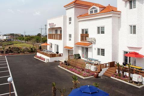 Lapaloma Pension Jeju Exterior photo