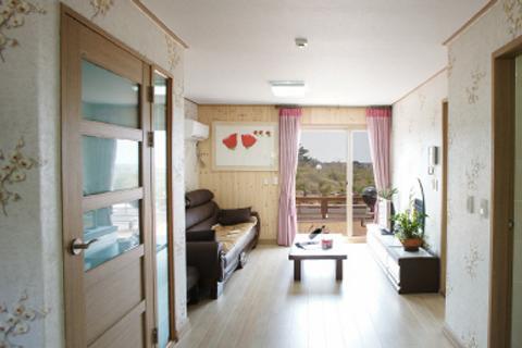 Lapaloma Pension Jeju Exterior photo